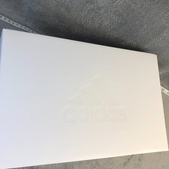 adidas D.O.N. Issue #4 Men's Core Black Cloud White Carbon Sneakers Shoes - Picture 10 of 17